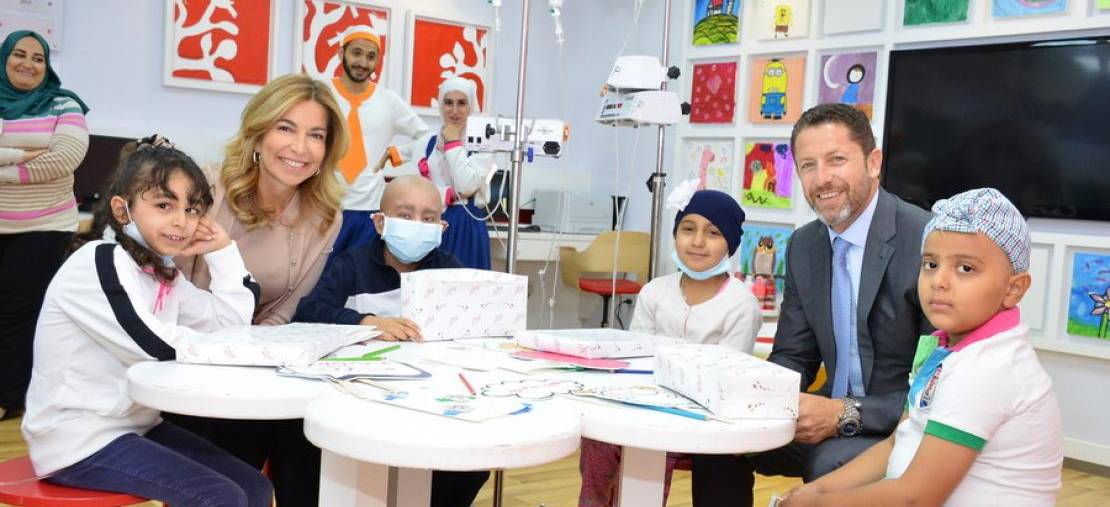 توزيع الهدايا على أطفال مركز الحسين للسرطان بمناسبة عيد الأضحى المبارك